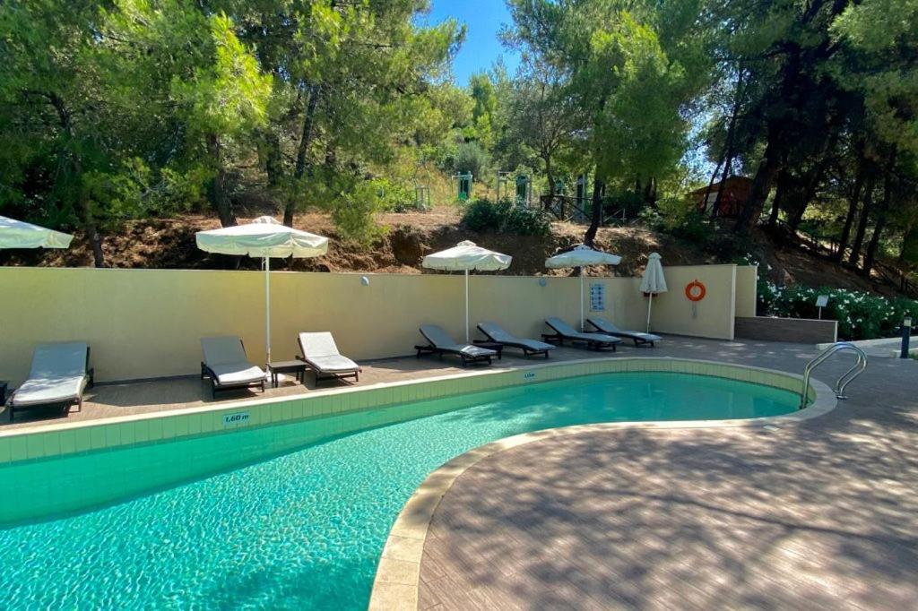 Greek Pride Cronwell Rahoni Hotel (Adults Only) Nea Skioni Esterno foto