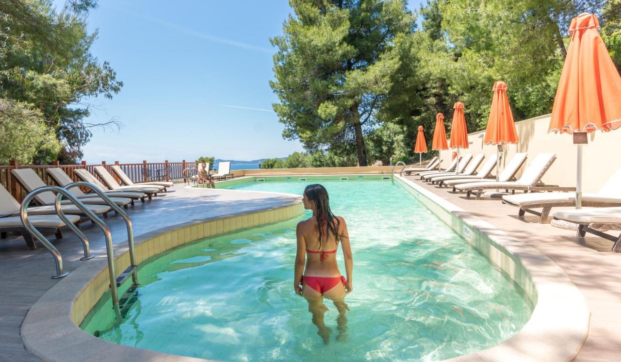 Greek Pride Cronwell Rahoni Hotel (Adults Only) Nea Skioni Esterno foto